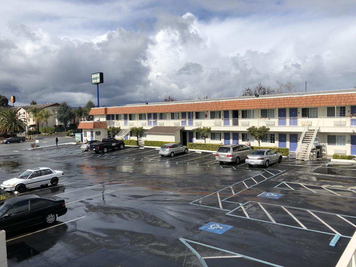 Gilroy Inn Exterior photo